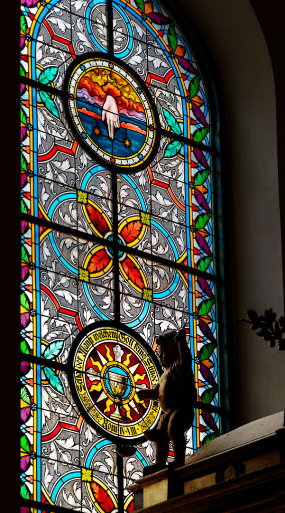 Bild på kyrkfönster i Tyska kyrkan